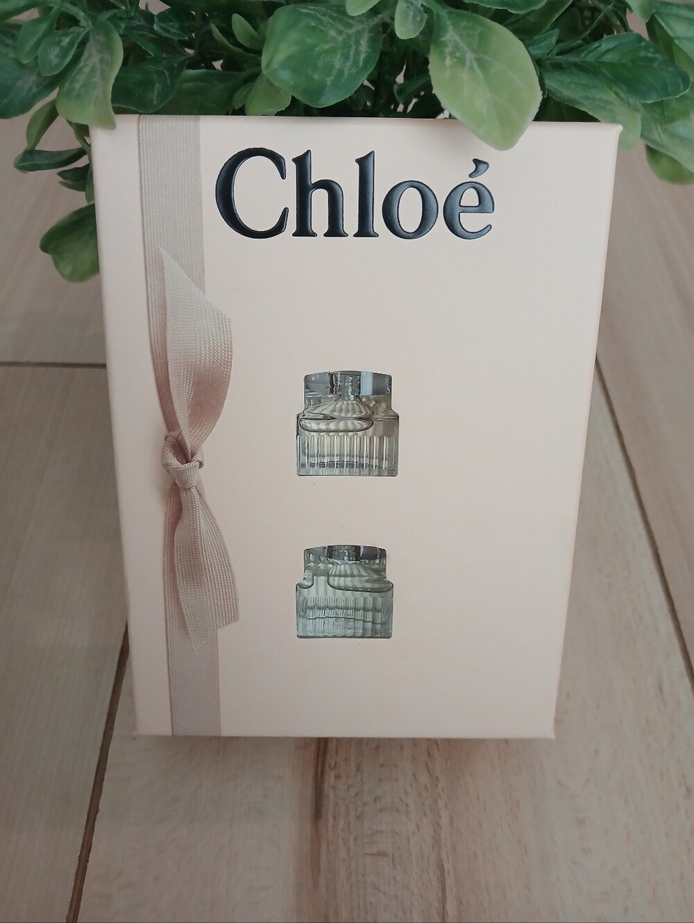 NIB ~ Chloe' Duo Gift Set